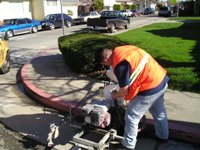 Traffic_Traffic Ops_Red Curb_MUST USE_200x150.jpg