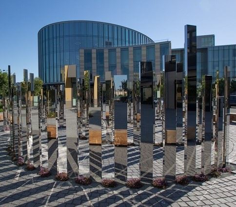 Labyrinth and Survey Monkey-thumbnail