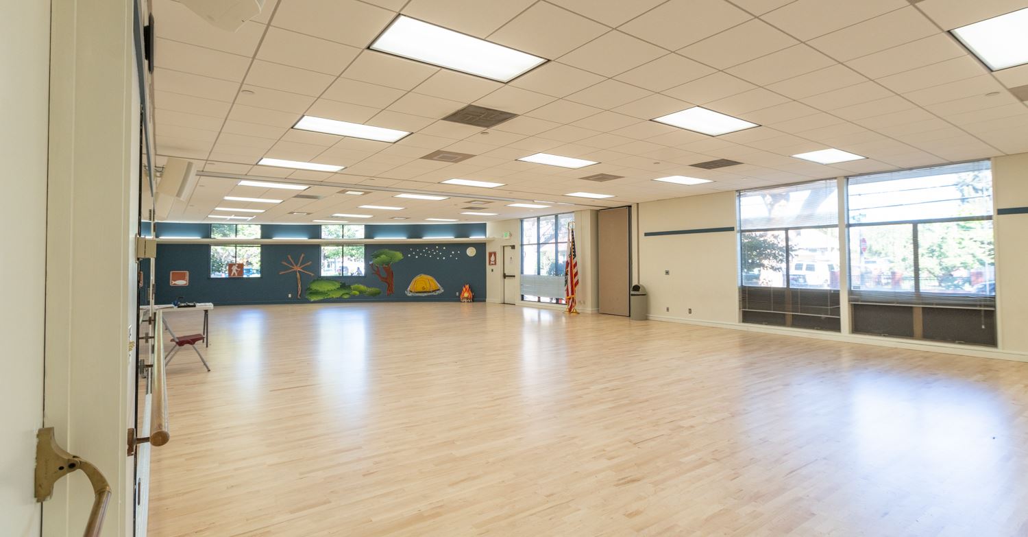 Photo of King Center Social A and B Room from corner