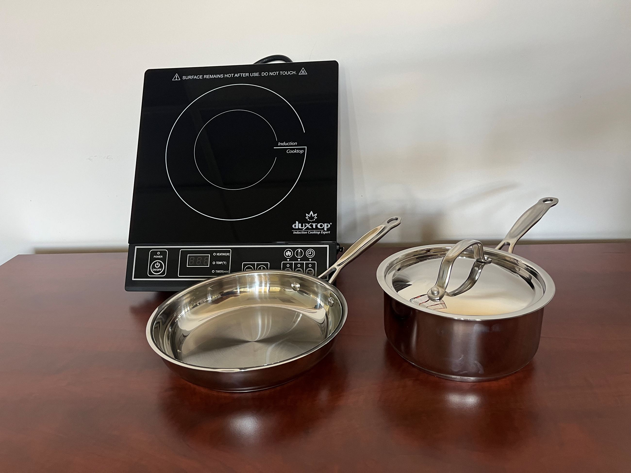 Induction cooktop and pans